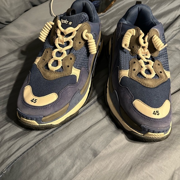 Excellent condition no box real good deal - Picture 3 of 11